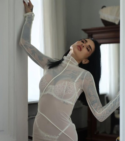 Ева, Г. Клин