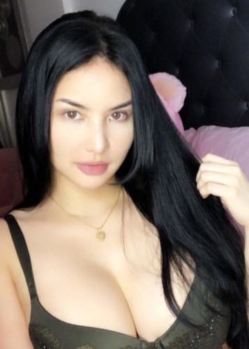 Анжелика, Г. Клин